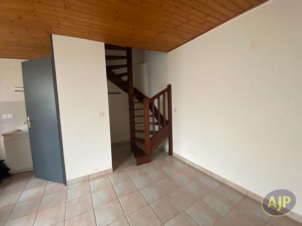 Location maison Saint Christophe Du Ligneron : 395 € - AJP Immobilier Challans