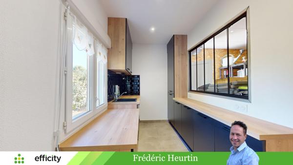 Maison
         6 pièces
        - 145 m² 330 000 € *