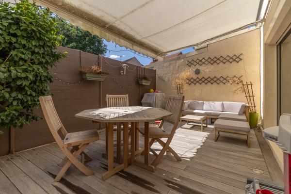 Maison
         5 pièces
        - 130 m² Exclusivité 425 000 € *
