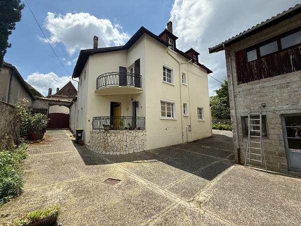 Maison 12 pièces 288 m2