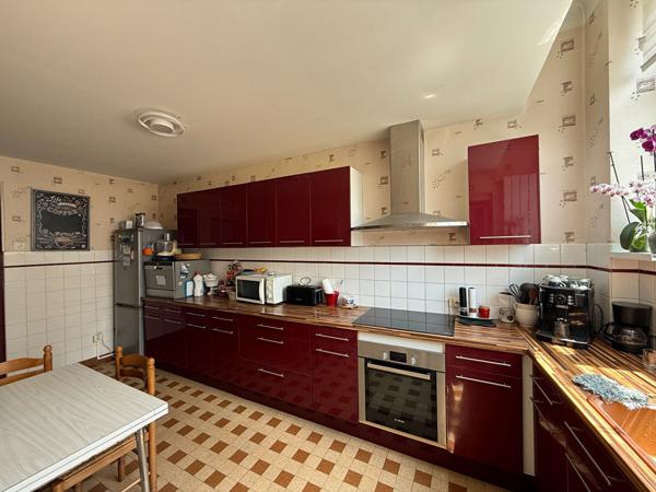 Maison 12 pièces 288 m2