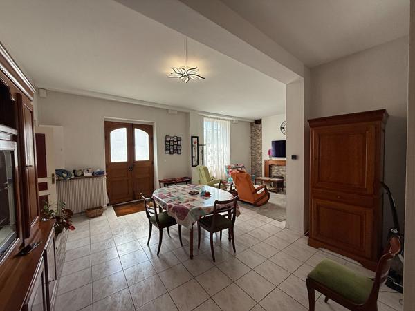 Maison 12 pièces 288 m2