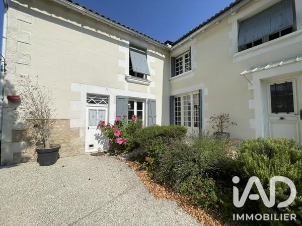 Maison à vendre 7 pièces 214 m² Migné-Auxances