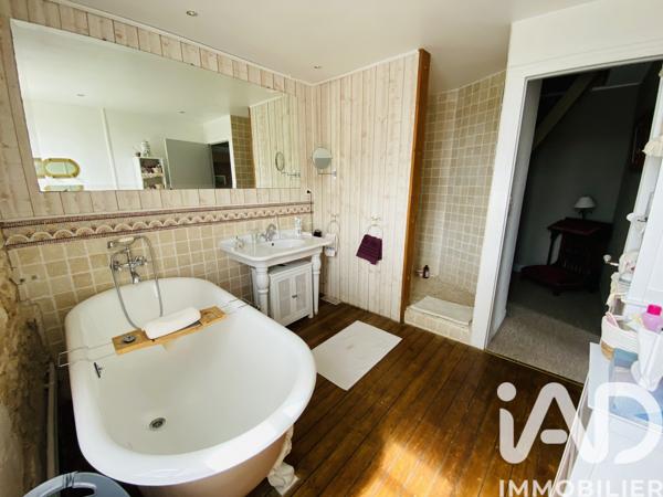 Maison à vendre 7 pièces 214 m² Migné-Auxances