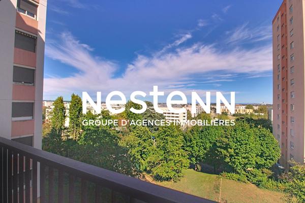 Appartement T3 avec 2 Chambres Traversant Lumineux avec ascenseur Cave et Parking - 69500 BRON