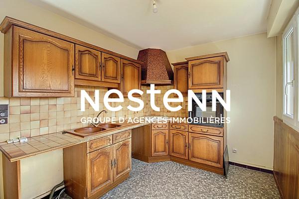 Appartement T3 avec 2 Chambres Traversant Lumineux avec ascenseur Cave et Parking - 69500 BRON