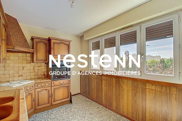 Appartement T3 avec 2 Chambres Traversant Lumineux avec ascenseur Cave et Parking - 69500 BRON