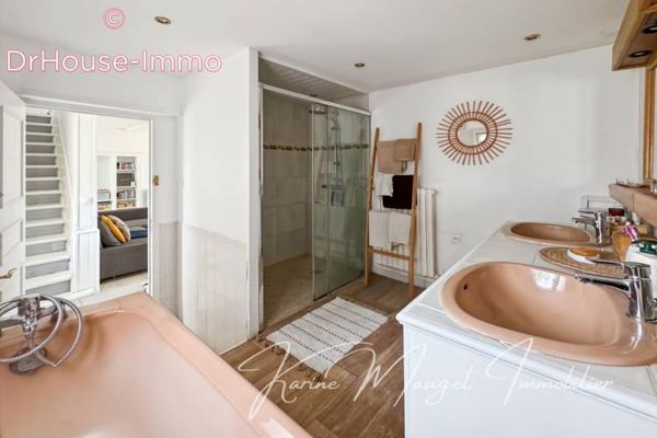 Maison à vendre 4 pièces de 133 m²