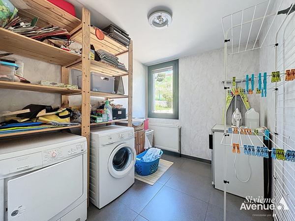 Maison 10 pièces 179 m2