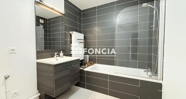 Location Appartement 3 pièces 59.3 m² - Chevilly-larue 94550