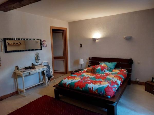 Maison à vendre |  Jonzac |  7 pièces | 300 m²