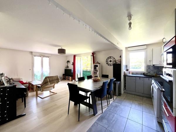 Appartement à vendre |  Trappes |  3 pièces | 66 m²