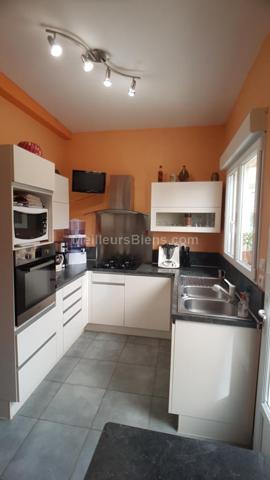  Maison de ville / 3 chambres / garage / véranda