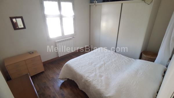  Maison de ville / 3 chambres / garage / véranda