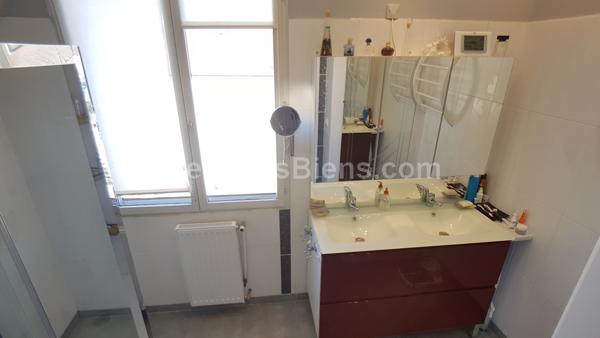  Maison de ville / 3 chambres / garage / véranda