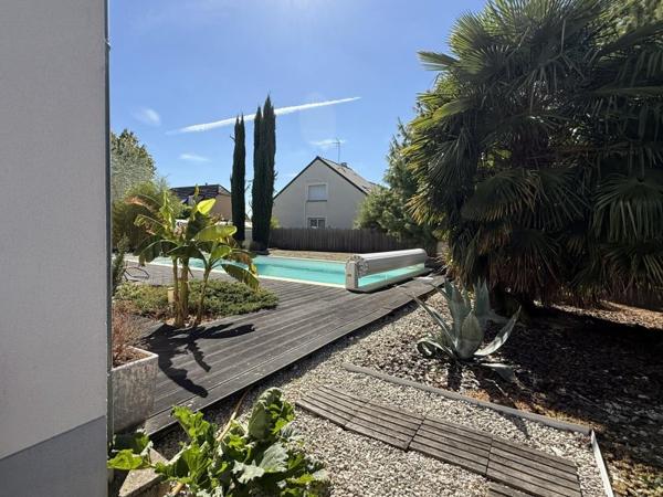 Vente / Maison T6+ à Saint-Julien-les-Villas (10800)