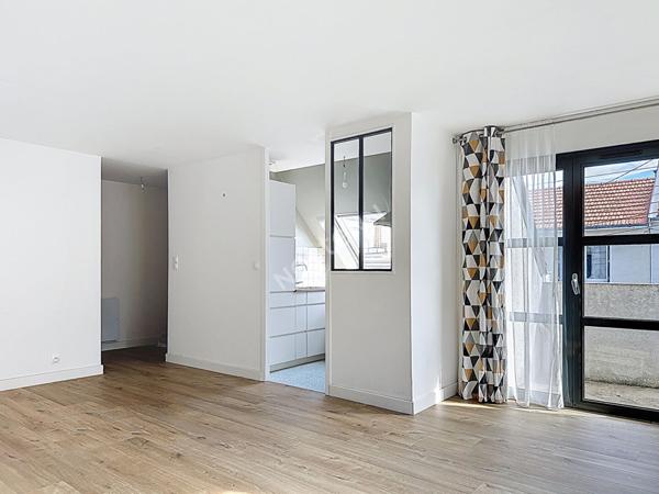 Nantes Hippodrome : En vente ! Charmant T3 de 59 m², 2 chambres, dernier étage, petite résidence, belle exposition !