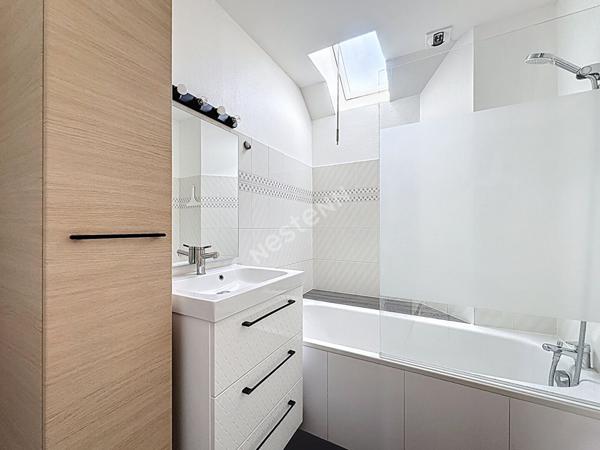 Nantes Hippodrome : En vente ! Charmant T3 de 59 m², 2 chambres, dernier étage, petite résidence, belle exposition !