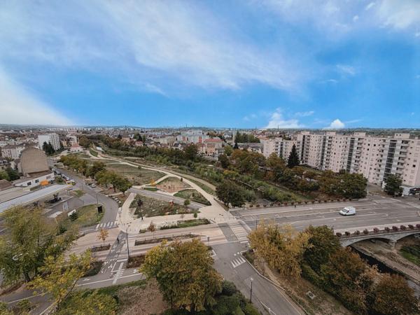 Appartement 5 pièces 82m2