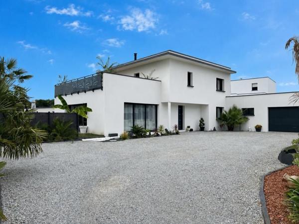 Maison 613 600 € Brest 7 p 164 m² DPE B