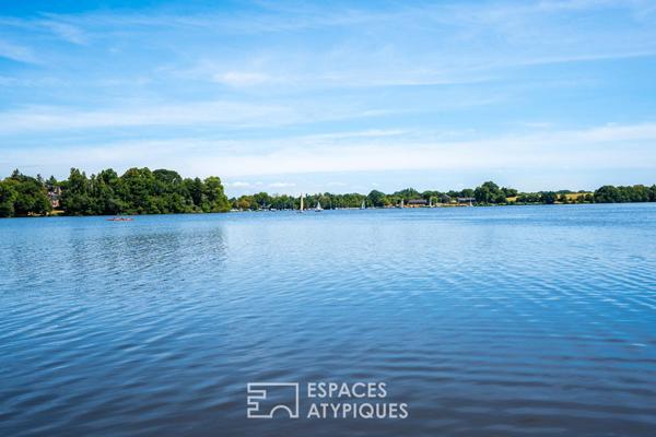 Maison familiale et sa piscine couverte face à l’Erdre à La Chapelle-sur-Erdre
