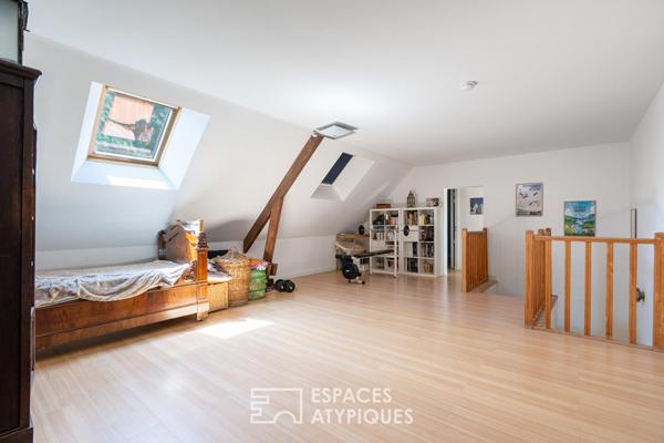 Maison familiale et sa piscine couverte face à l’Erdre à La Chapelle-sur-Erdre