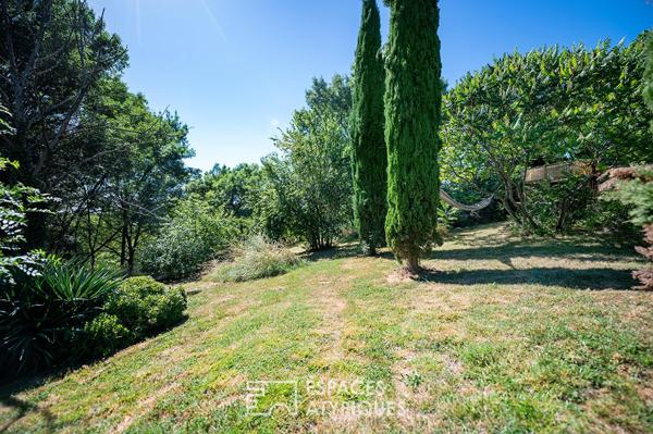 Maison de caractère rénovée avec piscine et jardin paysager à proximité d’ALBI