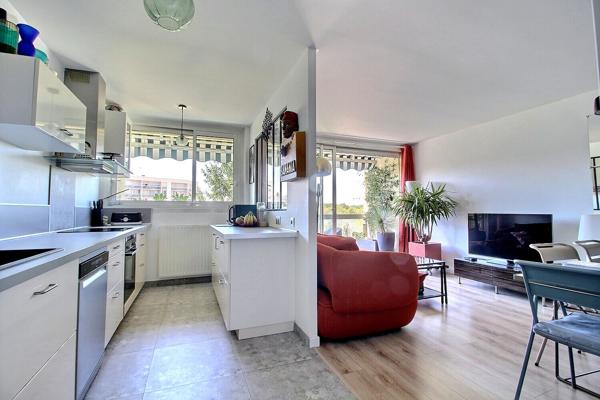 Appartement Elancourt 4 pièces 93 m2