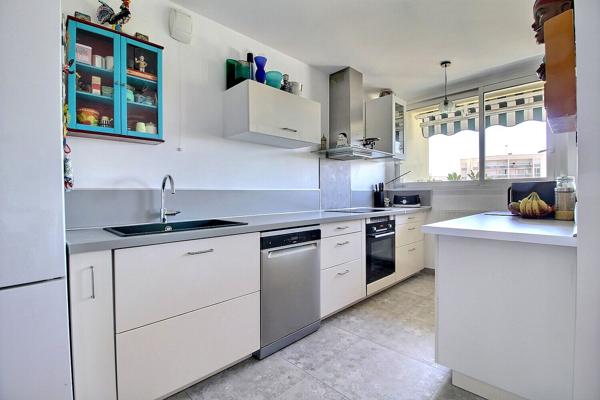 Appartement Elancourt 4 pièces 93 m2