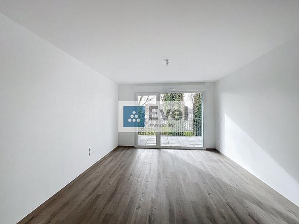 MONTIGNY LES METZ, Appartement F3 avec balcon