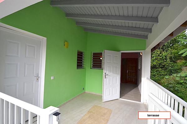 Gosier (97190) Spacieux haut de villa T3