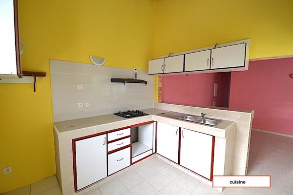 Gosier (97190) Spacieux haut de villa T3