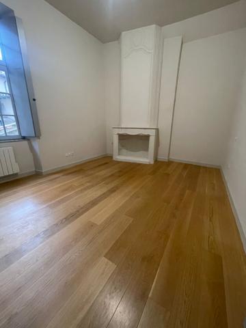 Appartement Nîmes 4 pièces 94.01 m2