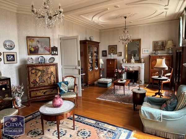 Maison à vendre 6 pièces 216m² Poitiers (86000)