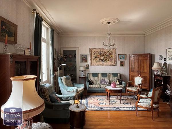 Maison à vendre 6 pièces 216m² Poitiers (86000)