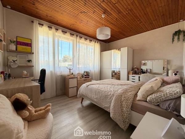 Maison 117 m² à Dangé-Saint-Romain 86220