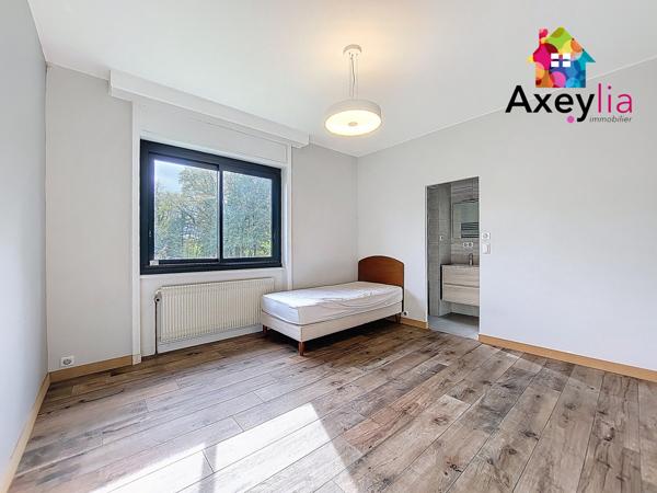 Riorges (42153) A VENDRE - RIORGES - MAISON ENTIEREMENT RENOVEE, 6 CHAMBRES ET TERRAIN