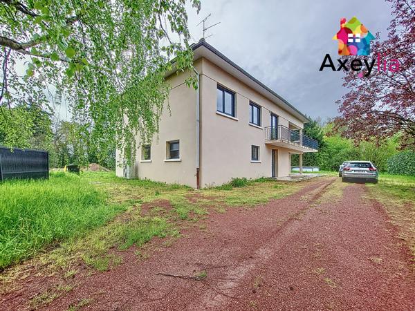 Riorges (42153) A VENDRE - RIORGES - MAISON ENTIEREMENT RENOVEE, 6 CHAMBRES ET TERRAIN