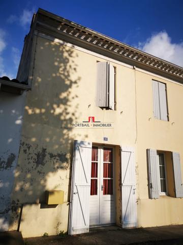 SAINT-SAVIN – MAISON EN PIERRE À RÉNOVER – 3 CHAMBRES – GARAGE