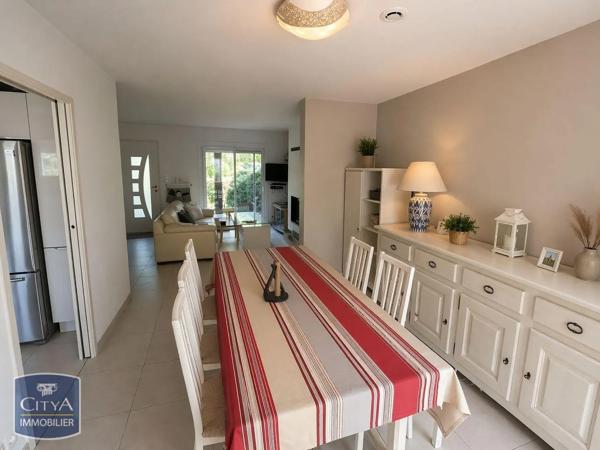 Appartement à louer 11.72m² Cholet (49300)