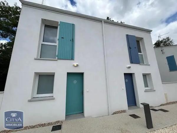 Maison à louer 3 pièces 64.72m² Breuillet (17920)