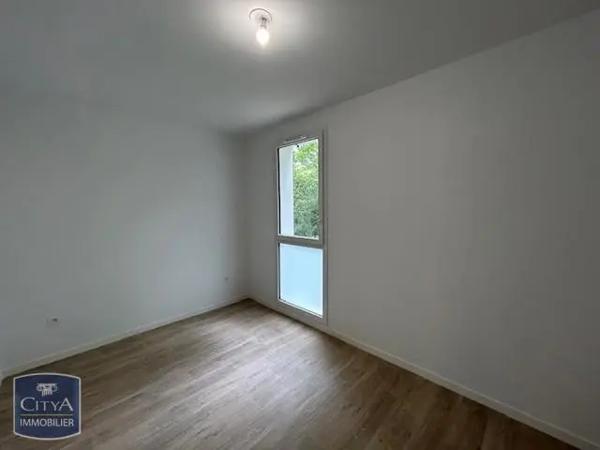 Maison à louer 3 pièces 64.72m² Breuillet (17920)