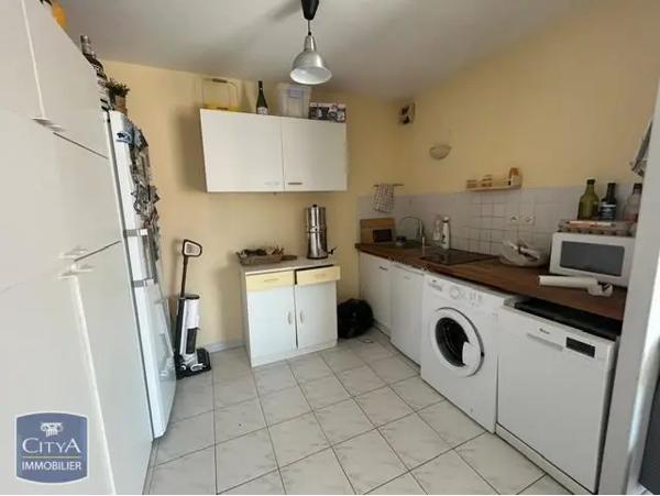 Appartement à louer 1 pièce 31m² Marseille 5e Arrondissement (13005)