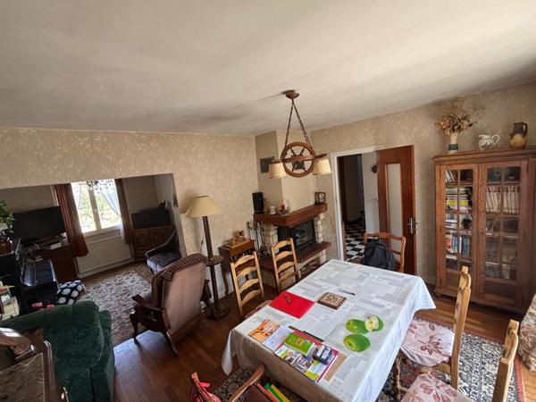 Maison de 82 m² avec un jardin de 683 m²