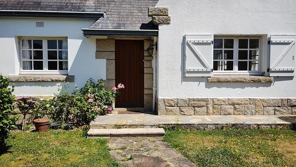 Maison à vendre 6 pièces COMBRIT (29) Sainte-Marine la plage à pied, quartier calme, en impasse. 2 chambres au rez-de-chaussée