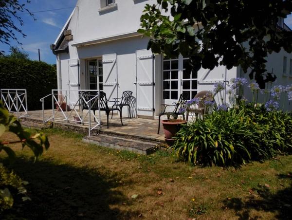 Maison à vendre 6 pièces COMBRIT (29) Sainte-Marine la plage à pied, quartier calme, en impasse. 2 chambres au rez-de-chaussée