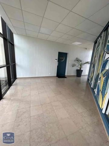 Local professionnel à vendre Niort (79000)