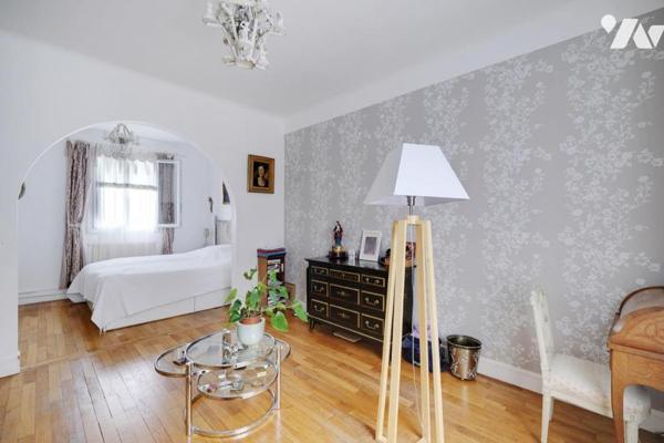 Maison de 6 pièces en copropriété  