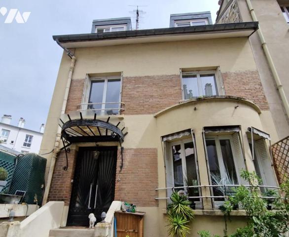 Maison de 6 pièces en copropriété  