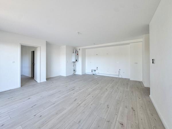 T4 avec 3 chambres - terrasse 24m² + garage + parking souterrain